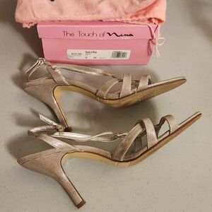 Nina Dress Shoes - silver - size 8.5